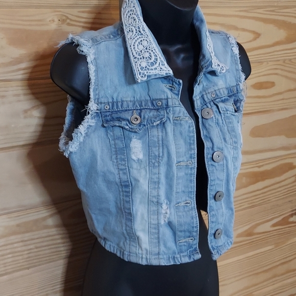 Blue Jean Vest Size Medium - Picture 3 of 8